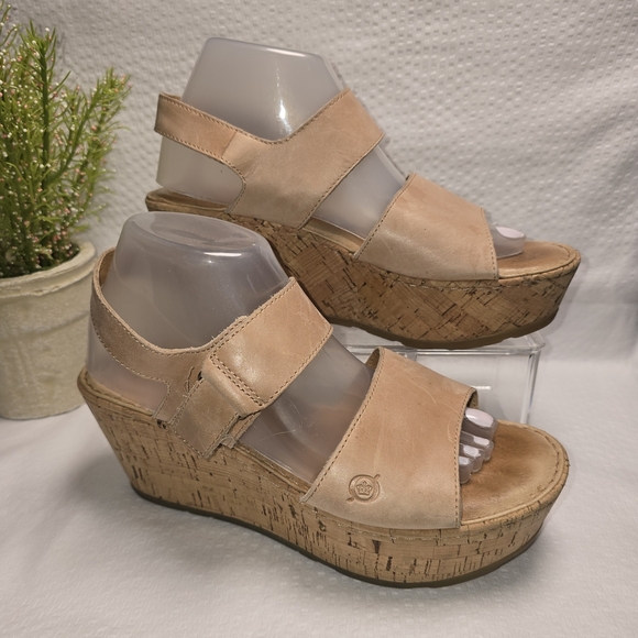 Born Tan Leather Sandal Cork Wedge Womens - Picture 4 of 8